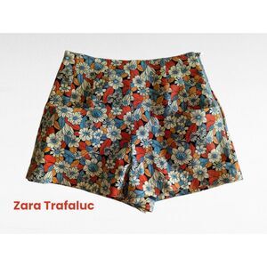 Zara Trafaluc Floral High Waisted Shorts  Sz XS